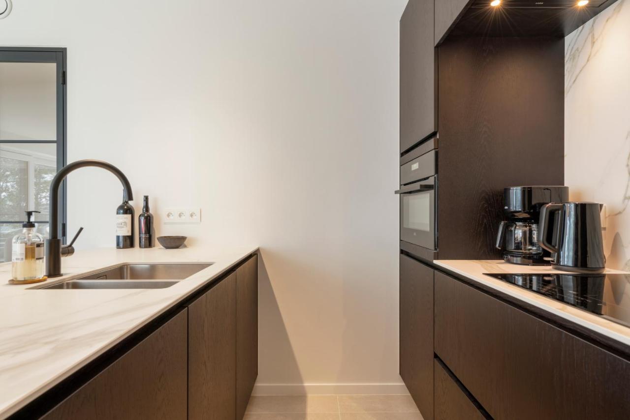 The Waves-Luxurious 3Bedroom App W Big Terrace & Garage Остенде Экстерьер фото