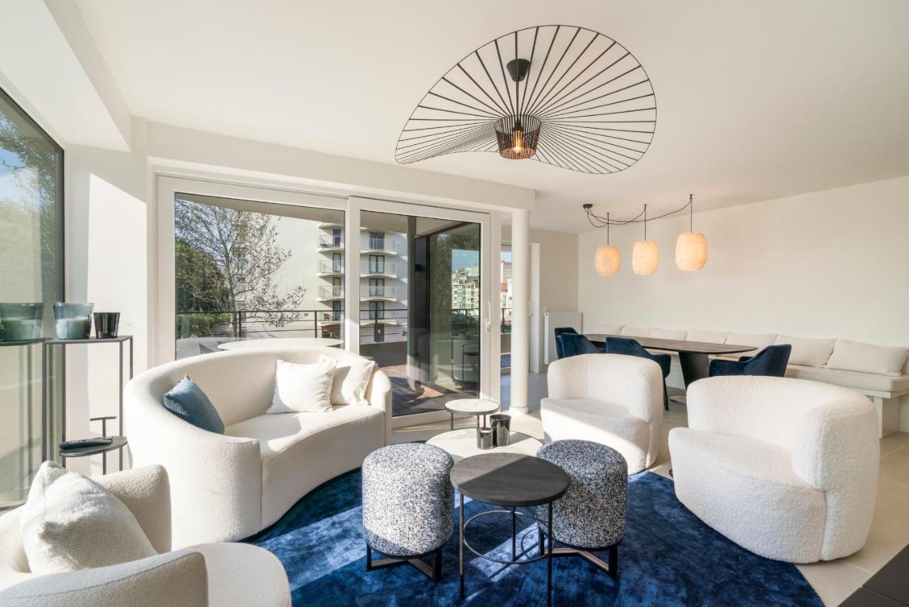 The Waves-Luxurious 3Bedroom App W Big Terrace & Garage Остенде Экстерьер фото
